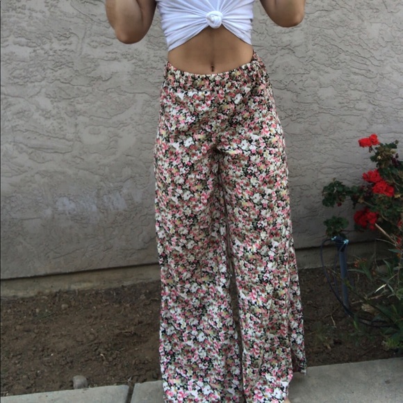 Floral pants - Picture 3 of 4